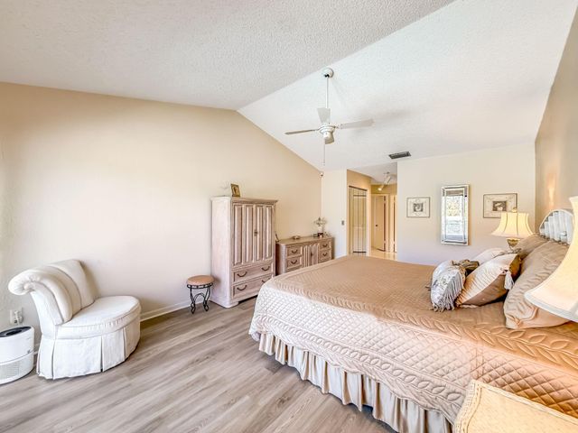 11105 Highland Circle, Boca Raton, FL 33428