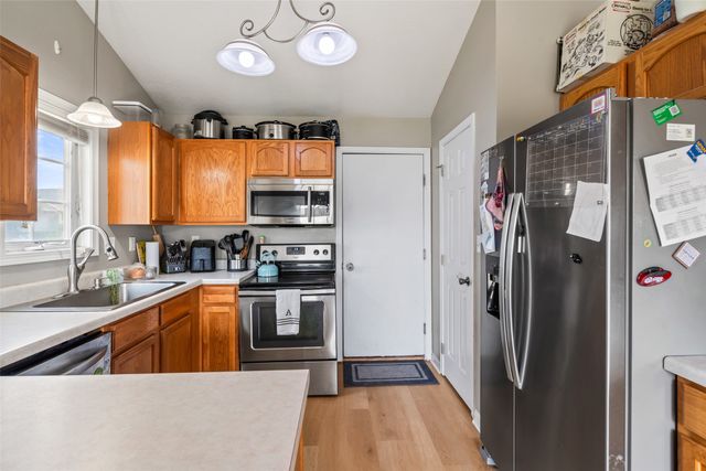 1111 Green Hills Drive, Norwalk, IA 50211