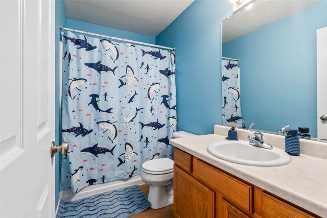 1111 Green Hills Drive, Norwalk, IA 50211