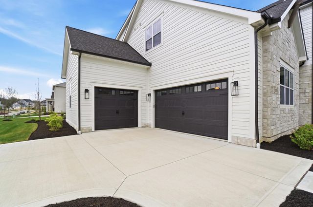 11328 Gold Finch Drive, Plain City, OH 43064
