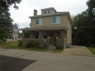 958 Anthony Wayne Dr, Harmony Twp, PA 15005