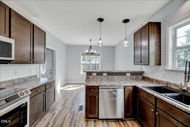 404 Cross Link Drive, Angier, NC 27501