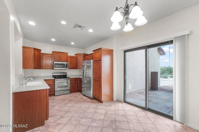 10525 E Native Rose Trail, Tucson, AZ 85747