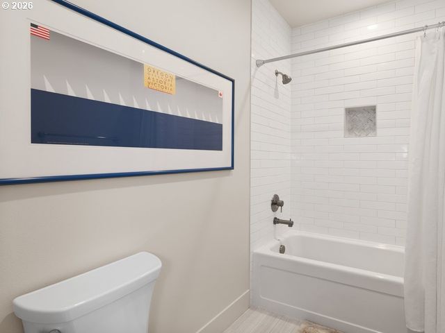 137 N 45TH Cir, Camas, WA 98607