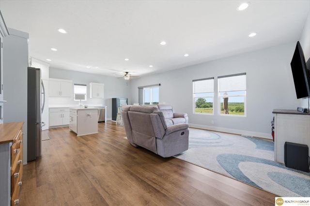 1086 Deveron Drive, Council Bluffs, IA 51503