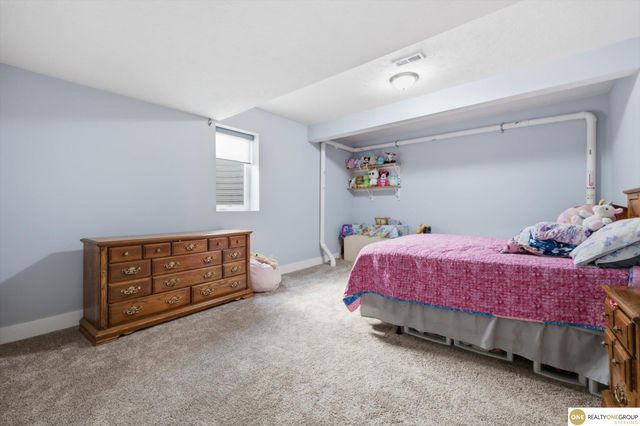 1086 Deveron Drive, Council Bluffs, IA 51503