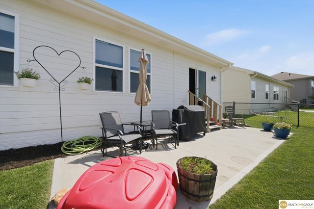 1086 Deveron Drive, Council Bluffs, IA 51503