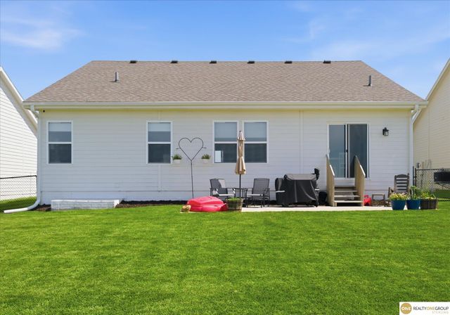 1086 Deveron Drive, Council Bluffs, IA 51503