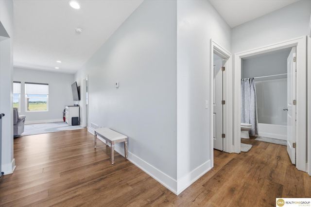 1086 Deveron Drive, Council Bluffs, IA 51503