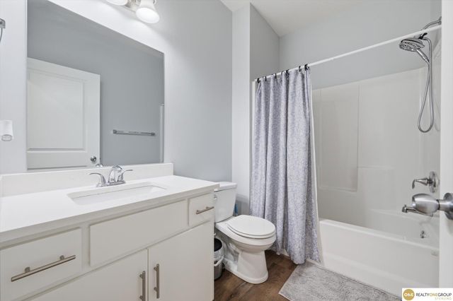 1086 Deveron Drive, Council Bluffs, IA 51503