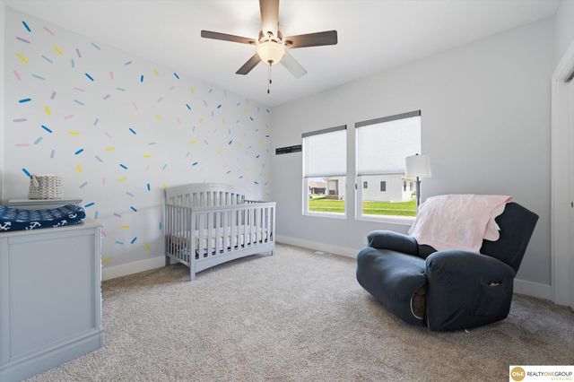 1086 Deveron Drive, Council Bluffs, IA 51503