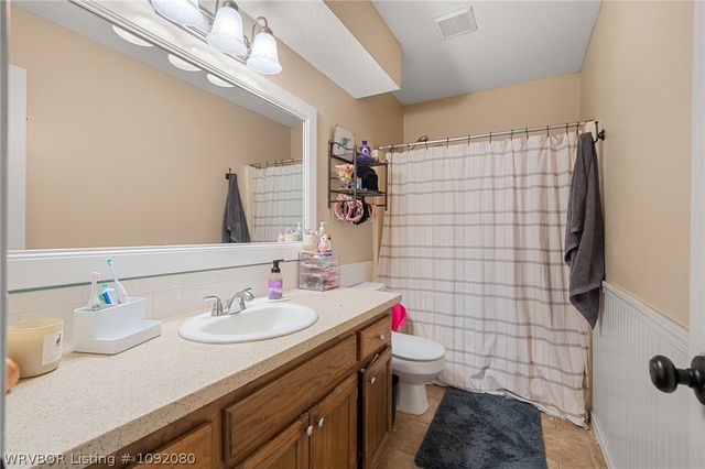 906 Harrell Street, Alma, AR 72921