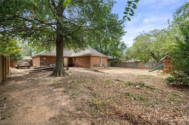 906 Harrell Street, Alma, AR 72921