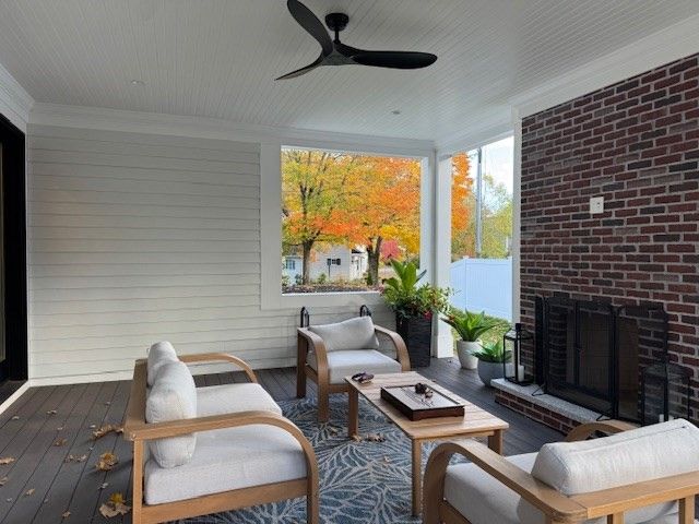 91 Seaver Street, Wellesley, MA 02481