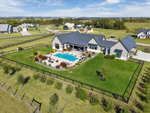 3518 Astin Court, Brenham, TX 77833