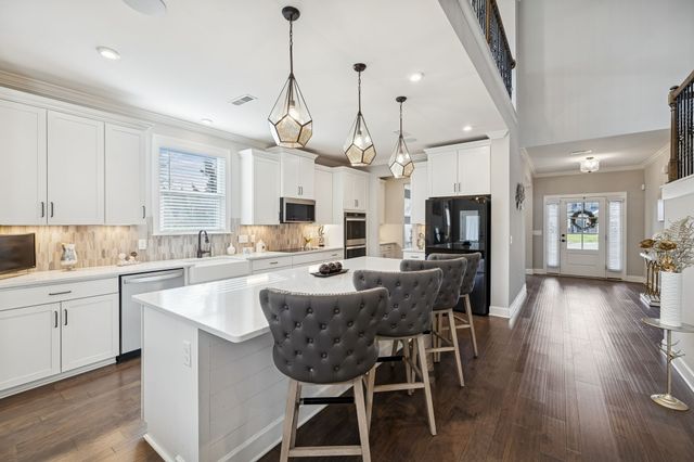 2904 Pomoa Pl, Murfreesboro, TN 37130
