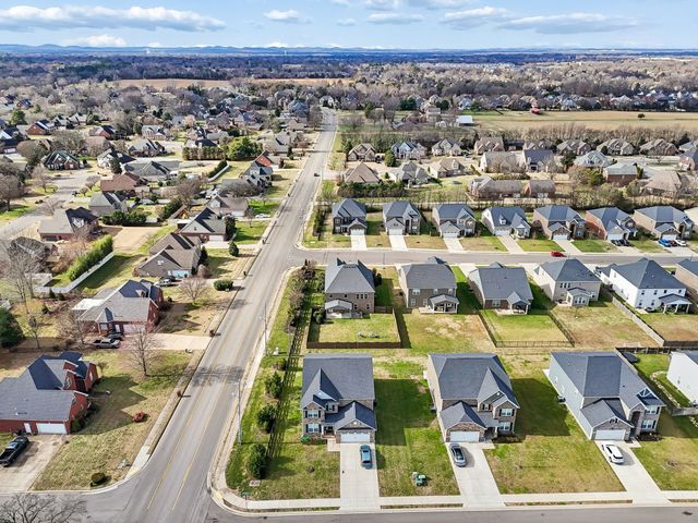 2904 Pomoa Pl, Murfreesboro, TN 37130