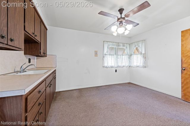 33565 John Hauk Street, Garden City, MI 48135