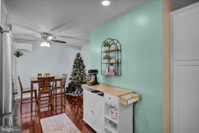 522 LINDEN ST, Leesport, PA 19533