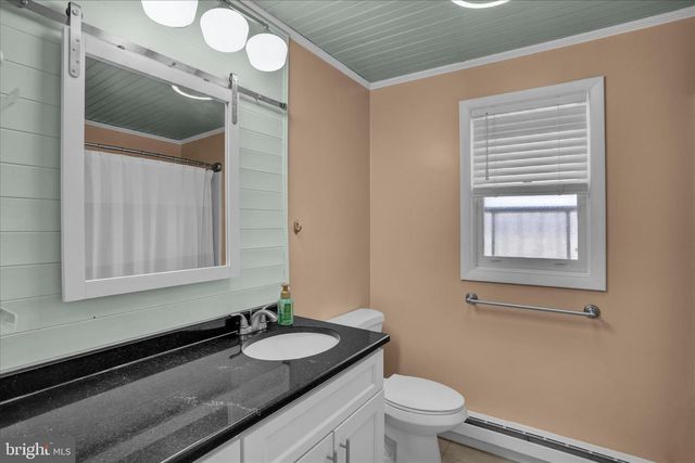 522 LINDEN ST, Leesport, PA 19533