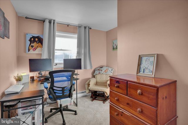 522 LINDEN ST, Leesport, PA 19533