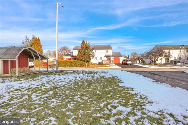 522 LINDEN ST, Leesport, PA 19533