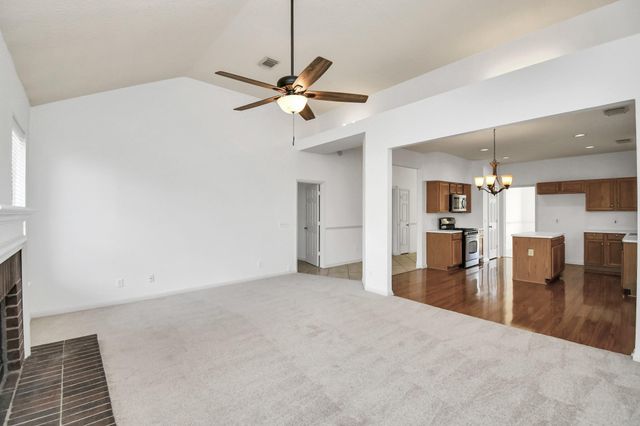 4805 Campbell Drive, Pearland, TX 77584