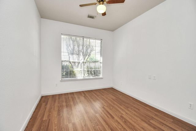 4805 Campbell Drive, Pearland, TX 77584