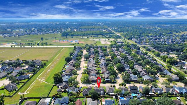 4805 Campbell Drive, Pearland, TX 77584