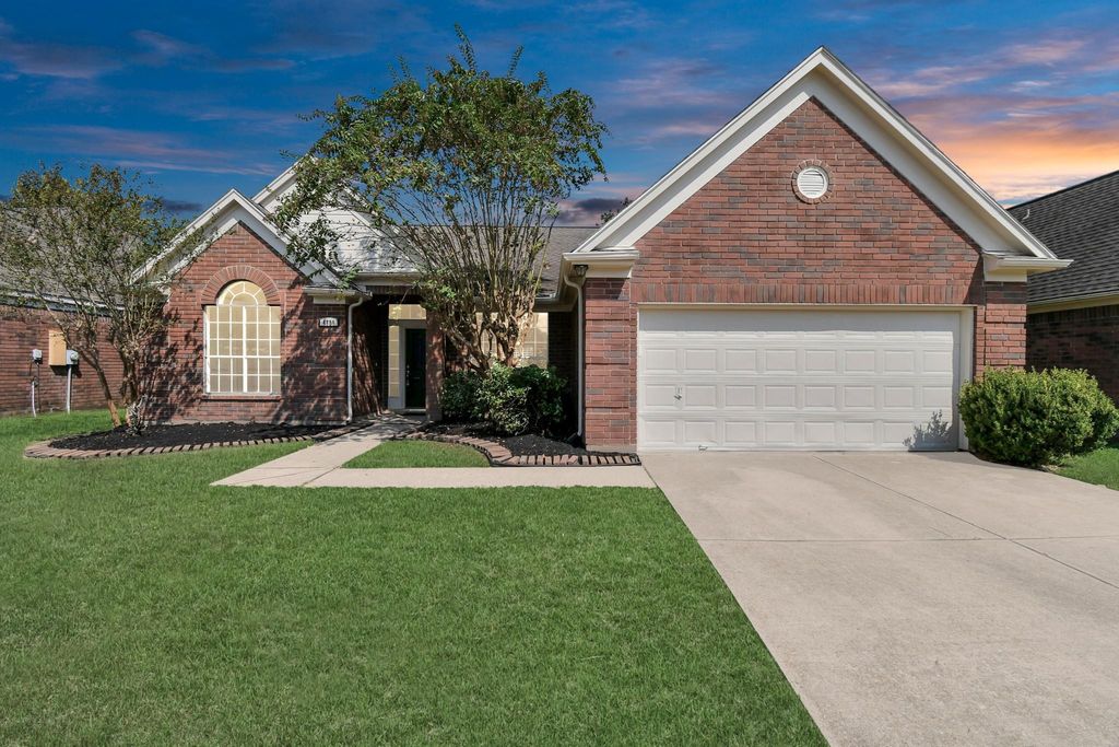 4805 Campbell Drive, Pearland, TX 77584