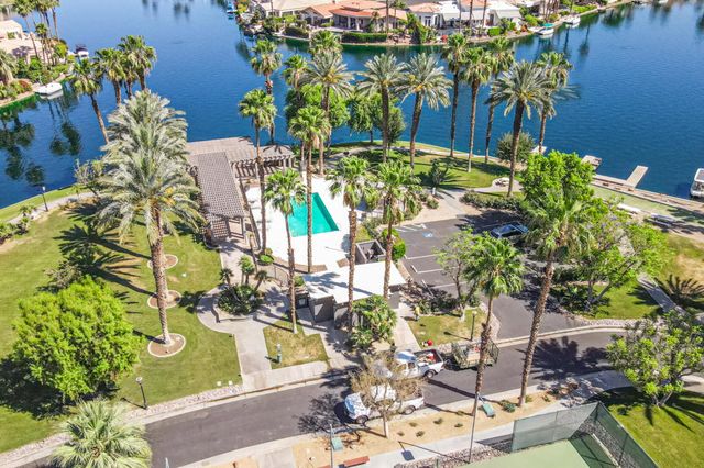 47815 Via Trieste, La Quinta, CA 92253