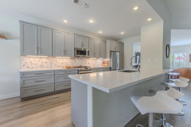 47815 Via Trieste, La Quinta, CA 92253