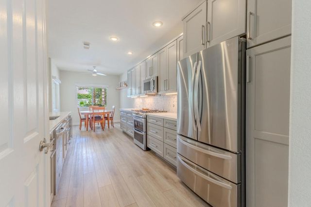 47815 Via Trieste, La Quinta, CA 92253