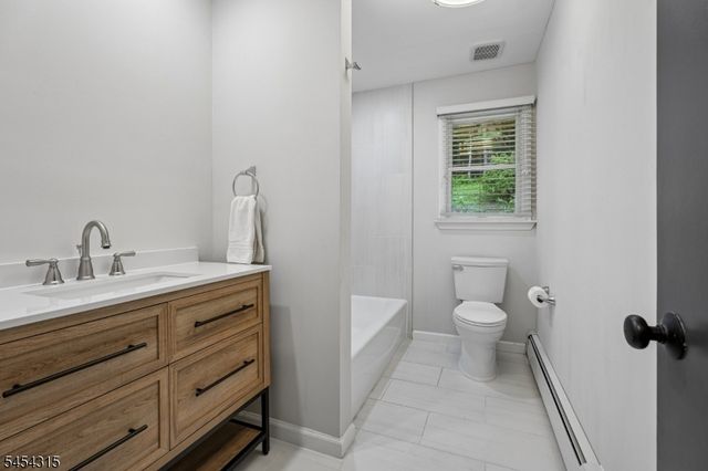 497 Mine Brook Rd, Bernards Twp., NJ 07931