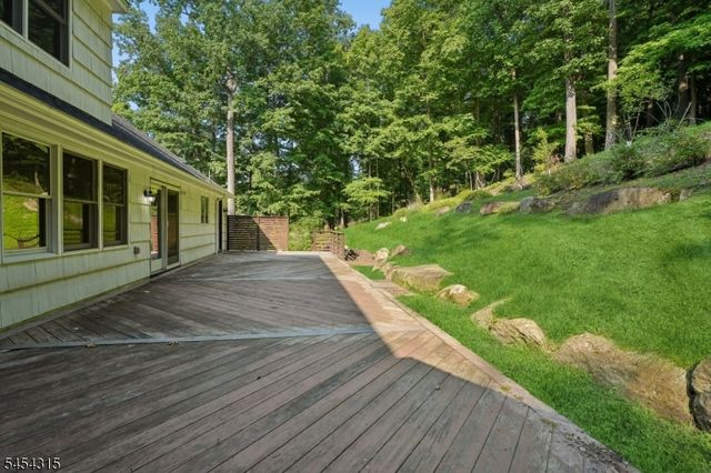 497 Mine Brook Rd, Bernards Twp., NJ 07931