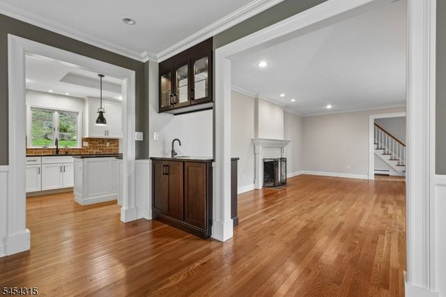 497 Mine Brook Rd, Bernards Twp., NJ 07931
