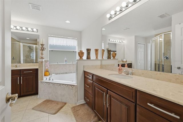 9015 VICKROY TERRACE, Oviedo, FL 32765