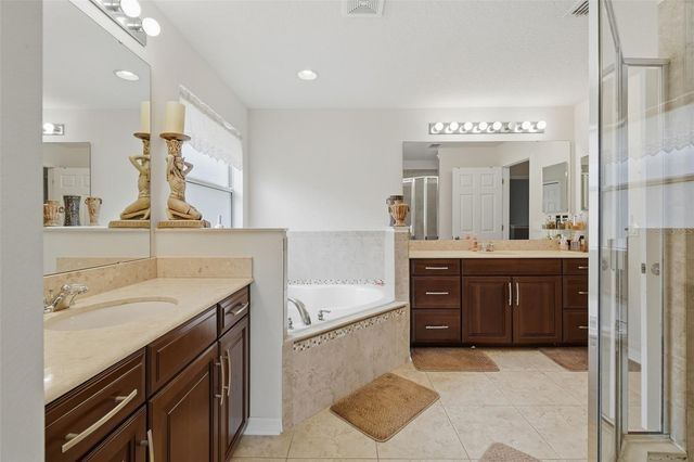 9015 VICKROY TERRACE, Oviedo, FL 32765