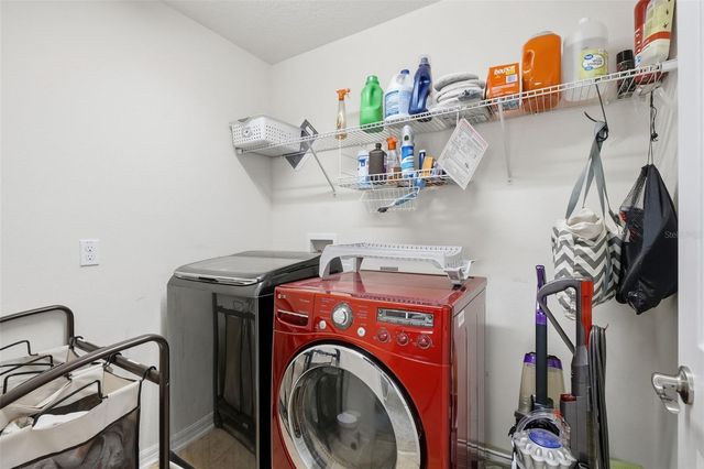 9015 VICKROY TERRACE, Oviedo, FL 32765