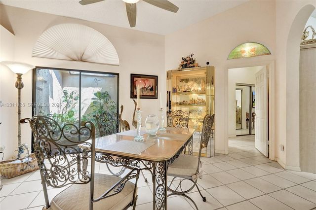 12321 Sand Wedge Dr, Boynton Beach, FL 33437