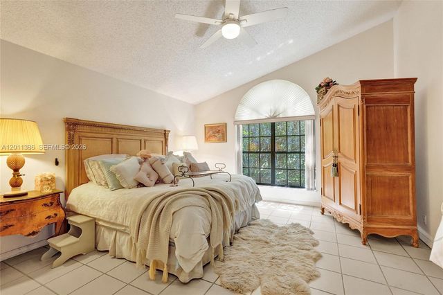 12321 Sand Wedge Dr, Boynton Beach, FL 33437