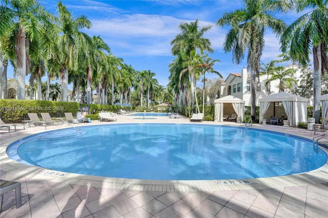 12321 Sand Wedge Dr, Boynton Beach, FL 33437