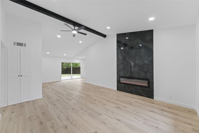 422 Wildbriar Drive, Garland, TX 75043