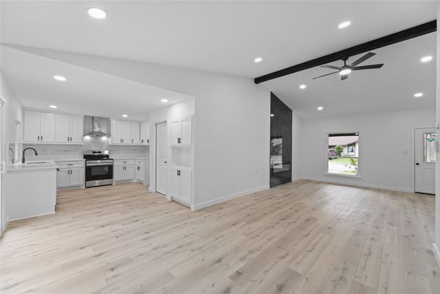 422 Wildbriar Drive, Garland, TX 75043