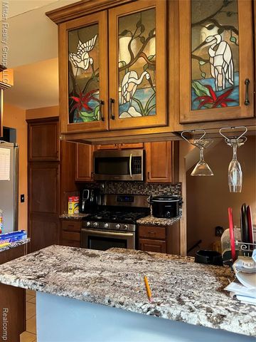 26044 Lehner Street, Roseville, MI 48066