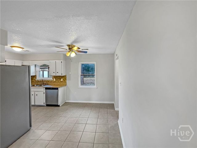 476 Elm Street, Hinesville, GA 31313