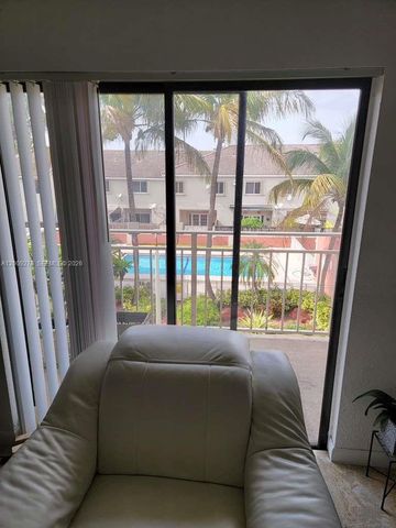 8425 NW 8th Street 306, Miami, FL 33126