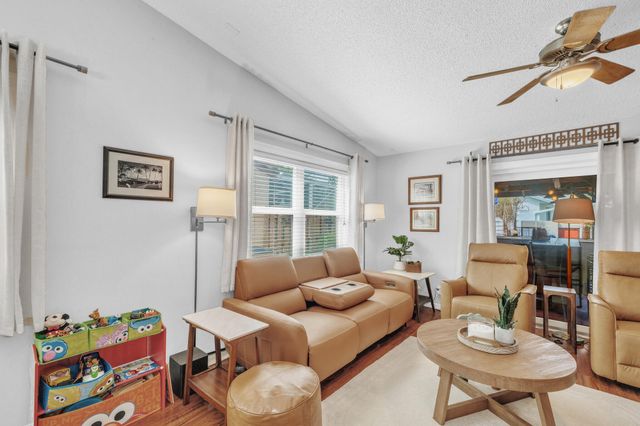 4249 NW 1st Drive, Deerfield Beach, FL 33442