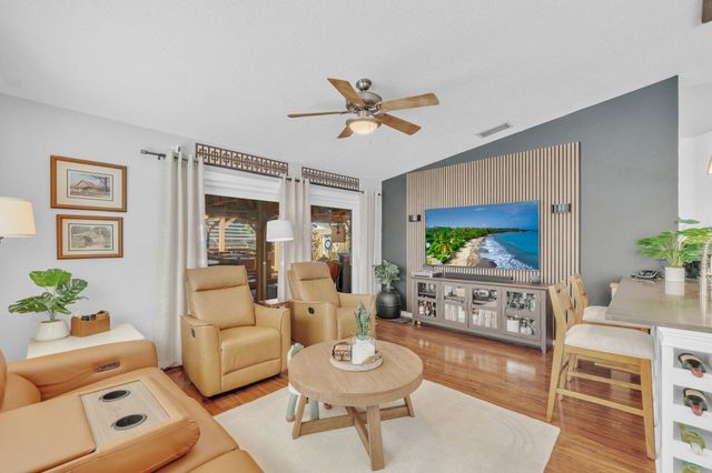 4249 NW 1st Drive, Deerfield Beach, FL 33442