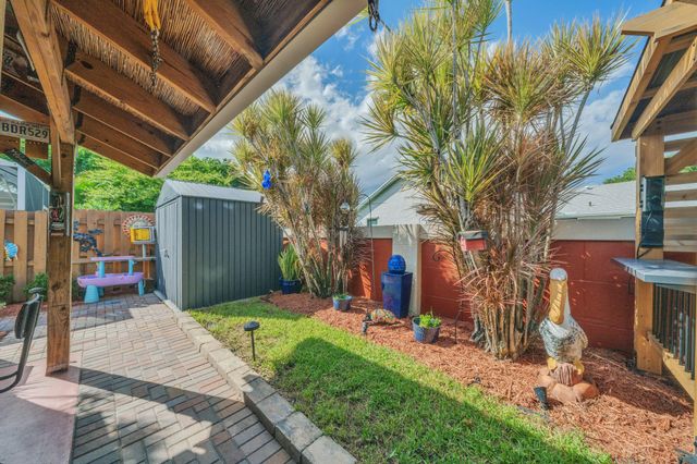 4249 NW 1st Drive, Deerfield Beach, FL 33442
